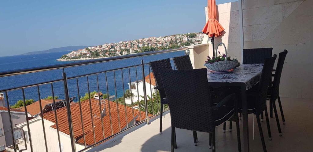 Summer Lounge Apartment Trogir Dış mekan fotoğraf